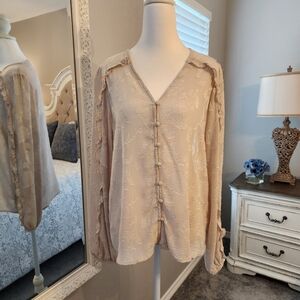 Chic Blouse In Champange
